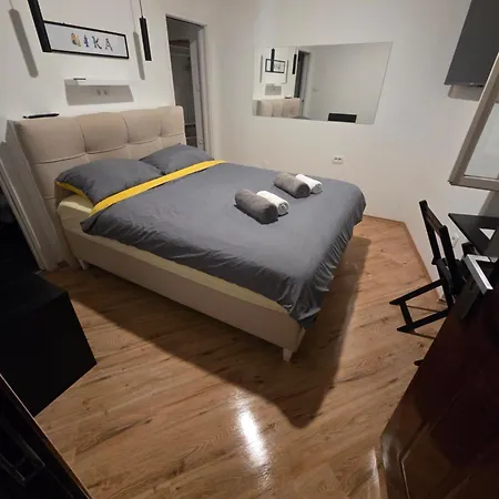 Apartment Nika Pula